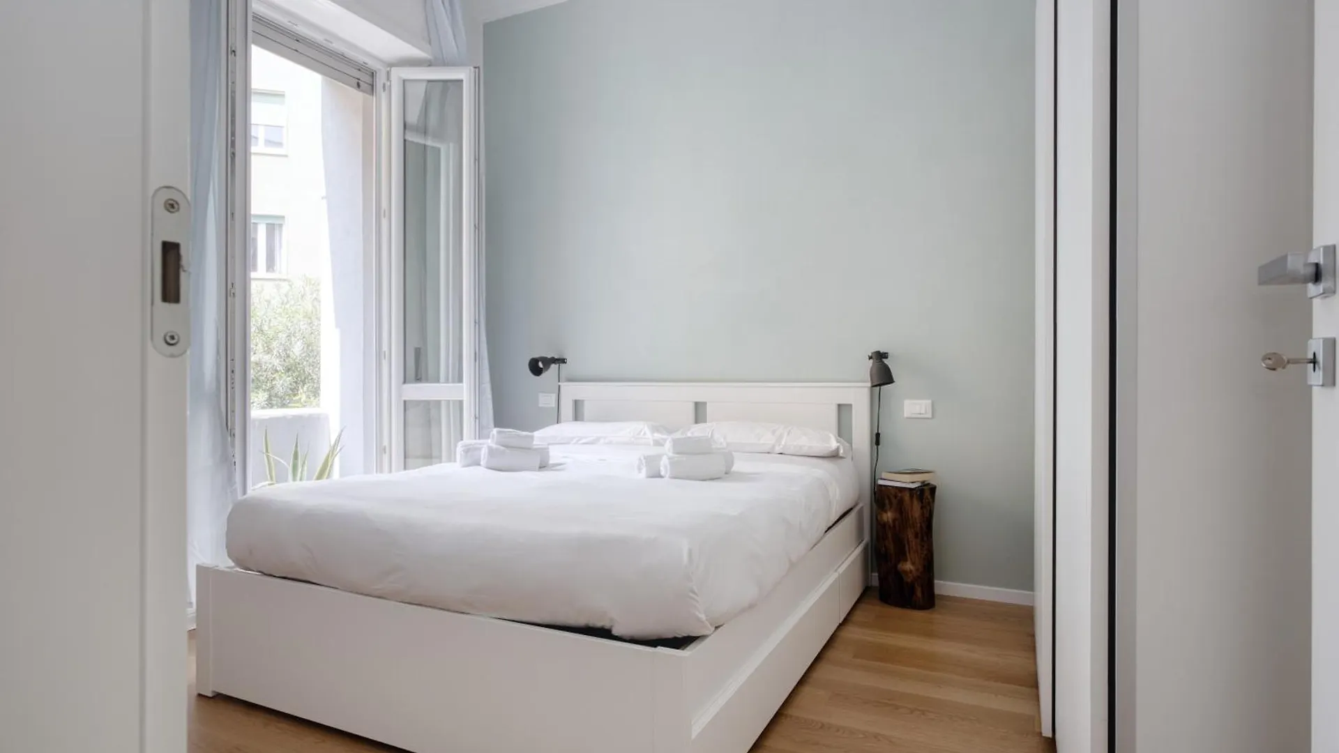Domusmi Orombelli 16 Apartment Milan Italy