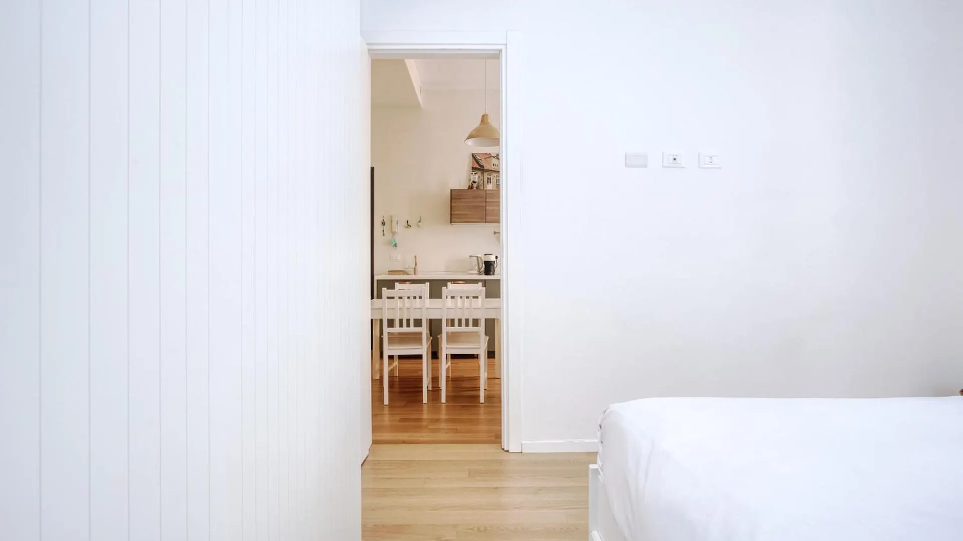 Domusmi Orombelli 16 Apartment Milan